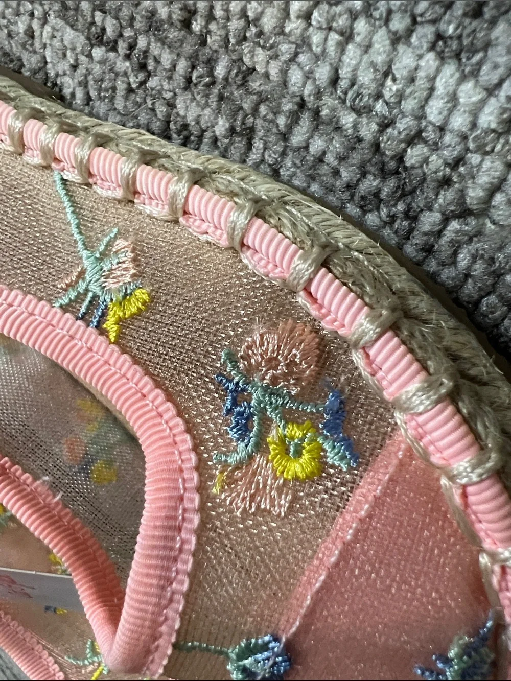 Cat & Jack Pink Embroidered Floral Mary Jane Shoes Size 5